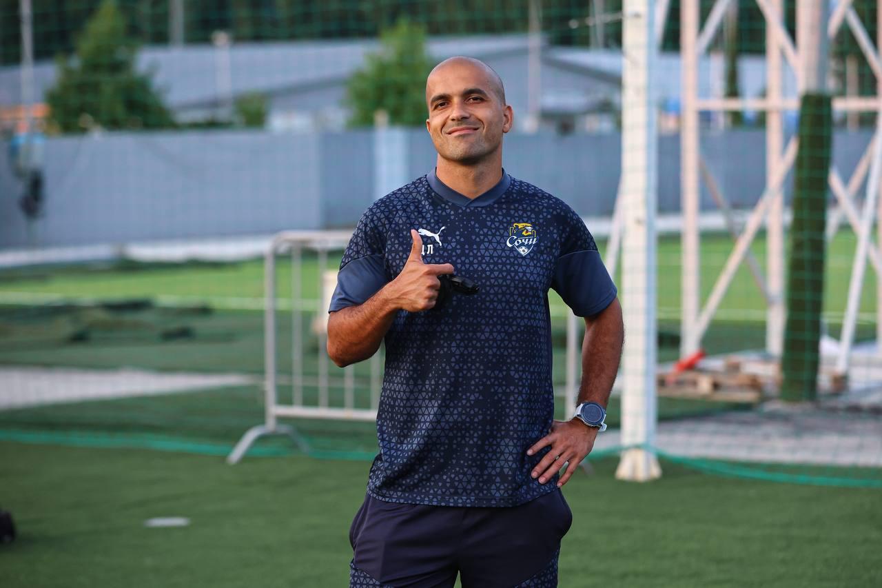 Diogo Leite fez carreira fora do Brasil e até serviu de tradutor para Vagner Love no Cazaquistão