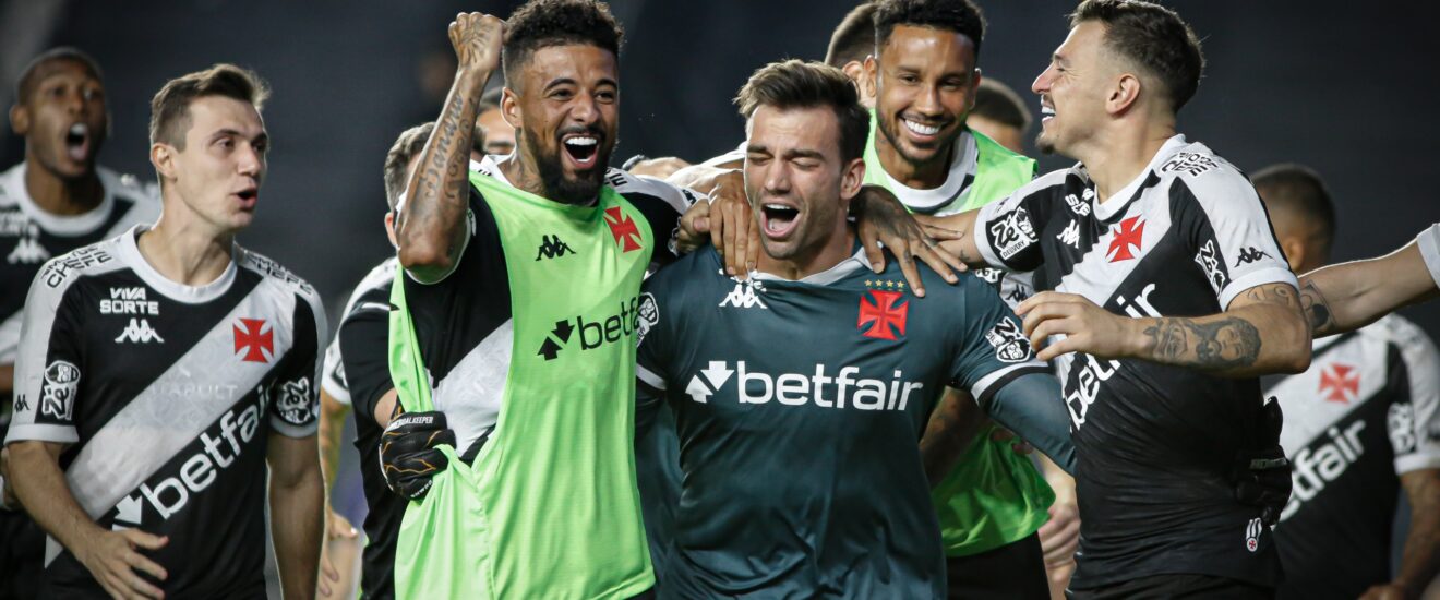 Vasco avança na Copa do Brasil
