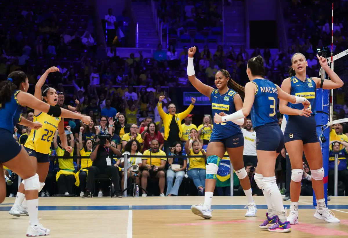 Brasil vence República Tcheca na estreia da VNL
