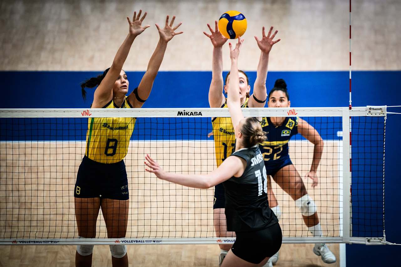 Brasil bate Canadá na VNL