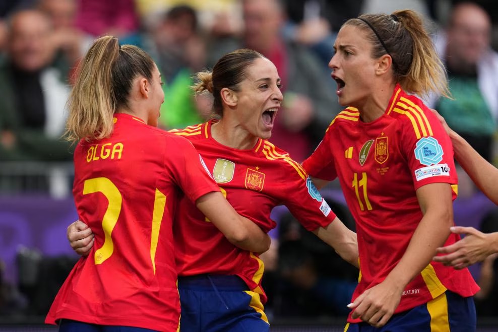 Espanha atropela Bélgica e garante vaga nas quartas com nova goleada