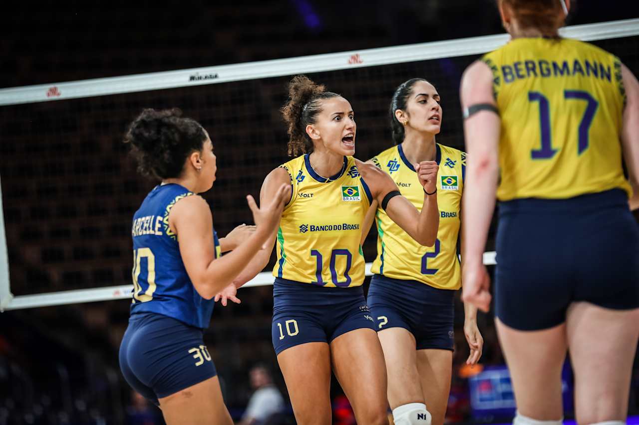 Brasil vence Alemanha e reencontra algoz Japão na semifinal da VNL