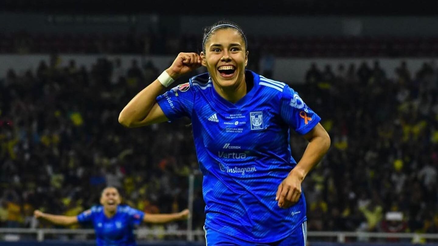 Orlando Pride contrata Lizbeth Ovalle por valor recorde no futebol feminino