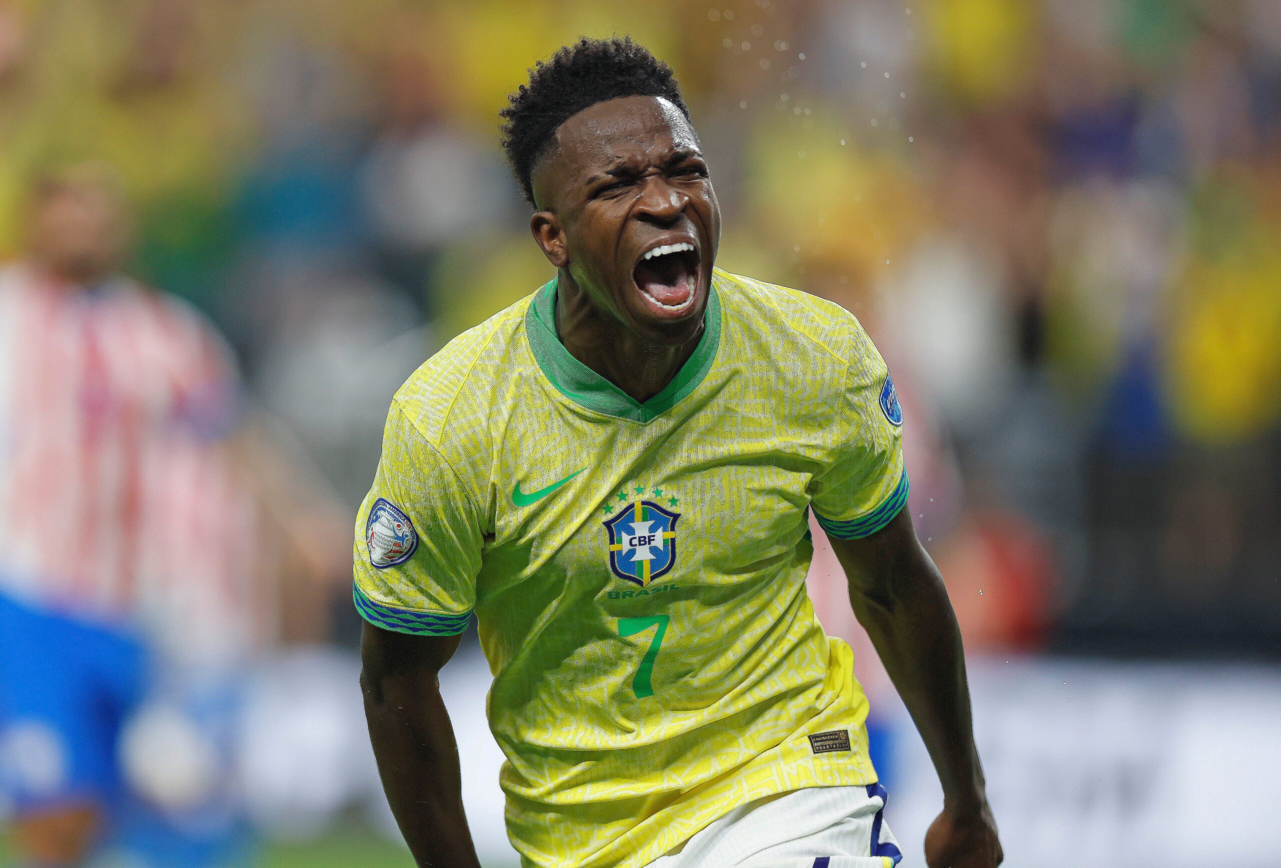 Vini Jr, Raphinha e Alisson são indicados à Bola de Ouro