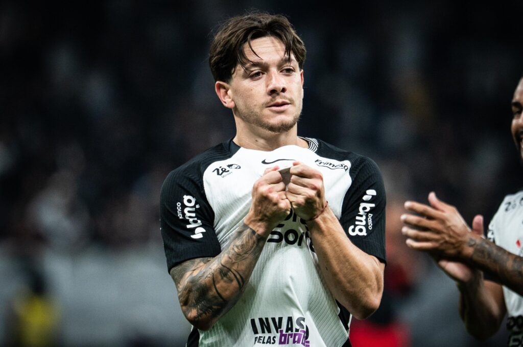 Corinthians avança para as semifinais