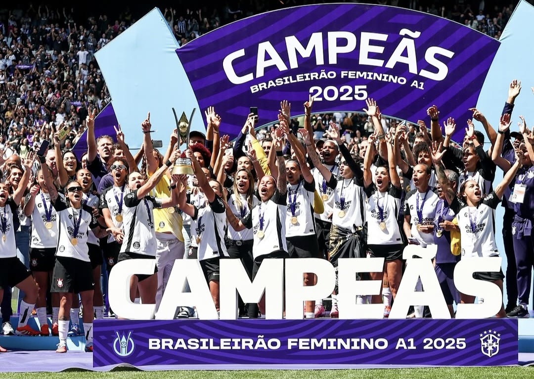 Corinthians vence Cruzeiro e se sagra heptacampeão do Brasileirão Feminino