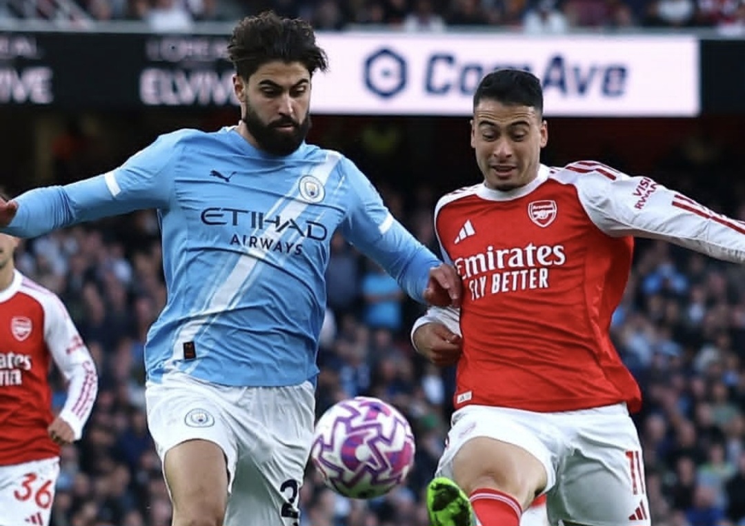 Arsenal pressiona e busca empate contra Manchester City na Premier League