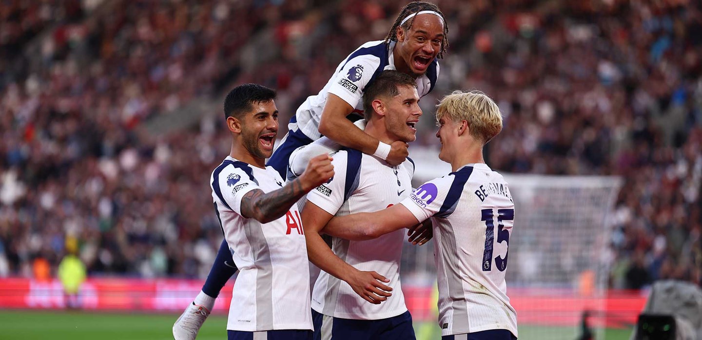 Tottenham aproveita expulsão e vence West Ham pela Premier League