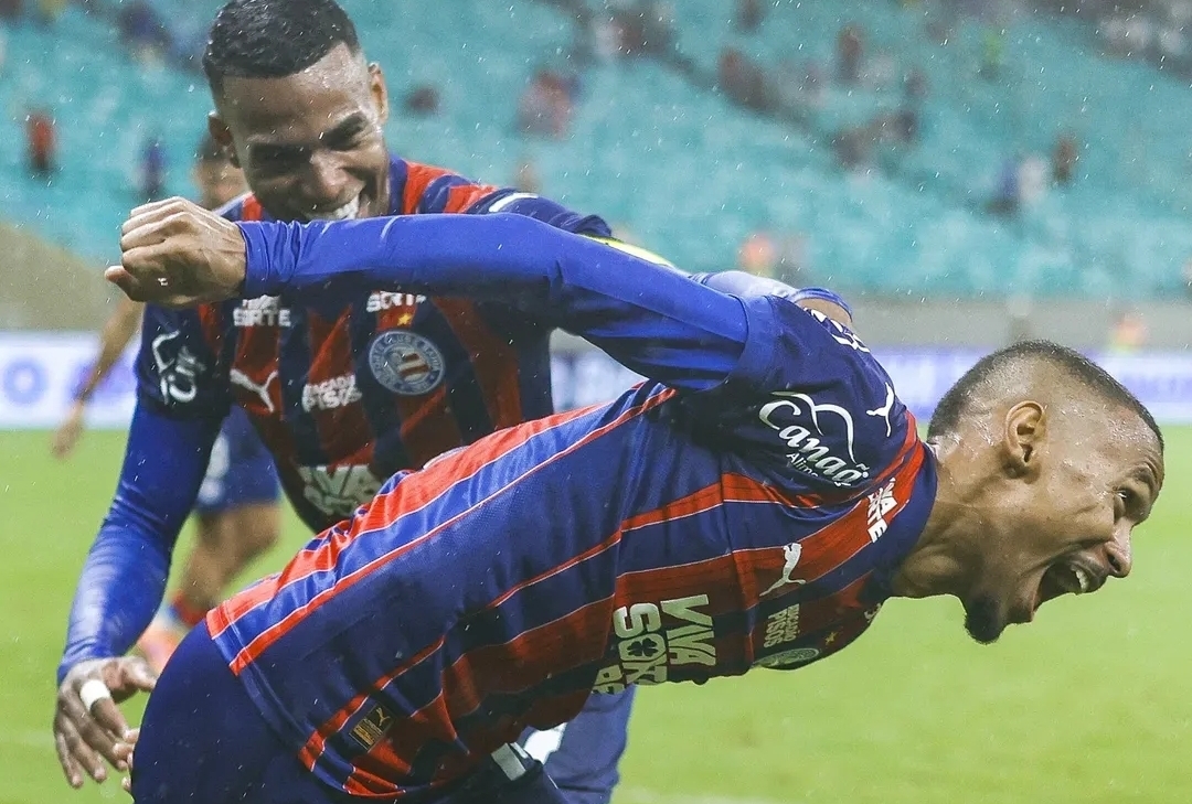 Bahia sai vencedor do duelo atrasado contra o Internacional, em Salvador. (Rafael Rodrigues/EC Bahia)