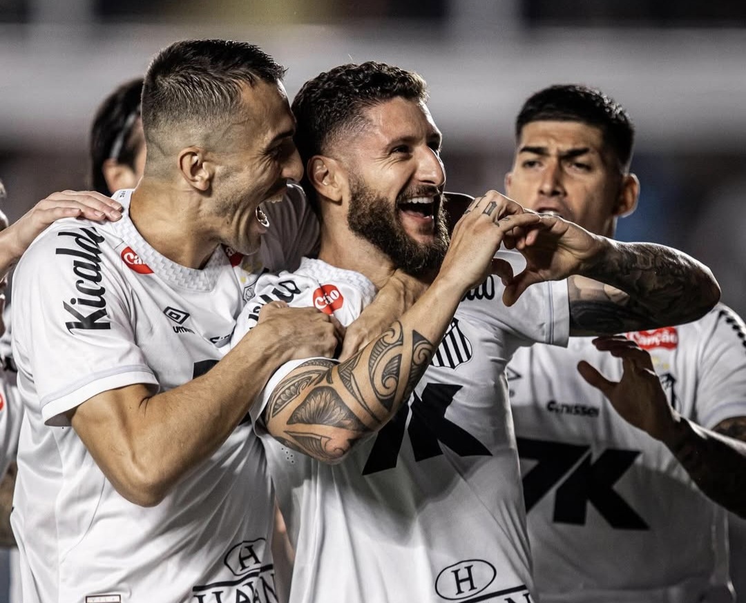 Santos domina e vence o clássico contra o Corinthians