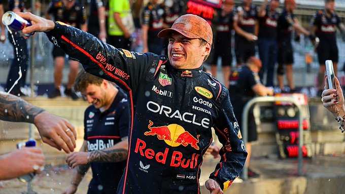 Verstappen entra de vez na briga pelo título da Fórmula 1 2025
