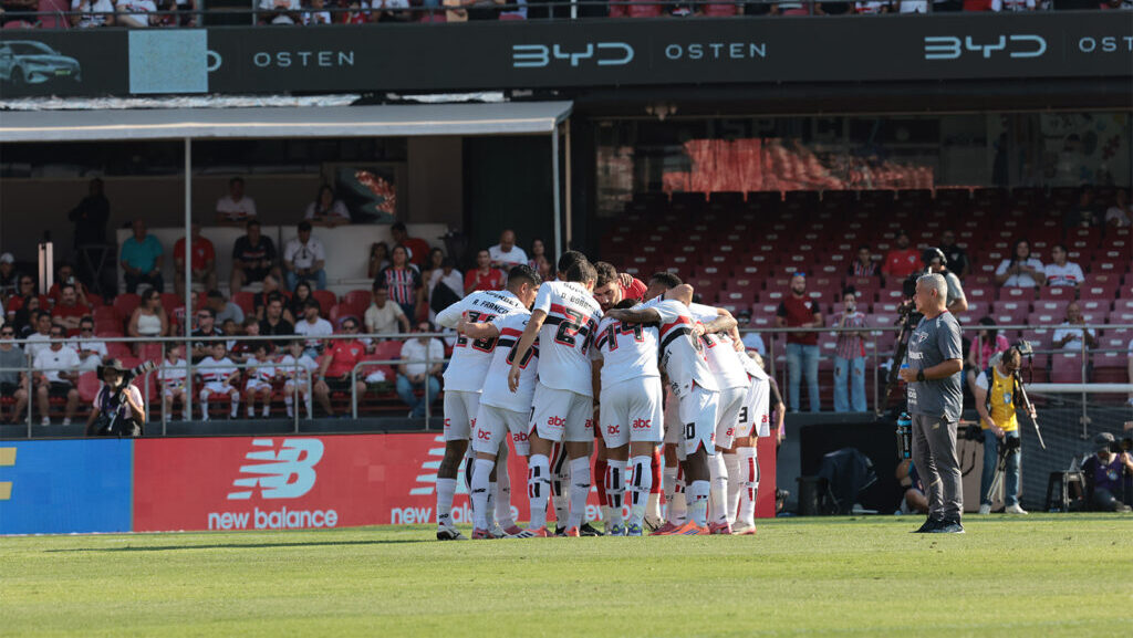 São Paulo amplia fase instável e se distancia das primeiras posições do Brasileirão