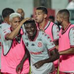 Bangu vence Flamengo