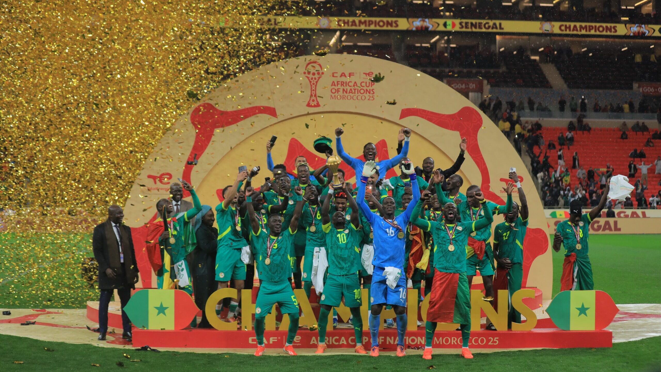 Senegal vence Marrocos na prorrogação e é bicampeão da Copa Africana