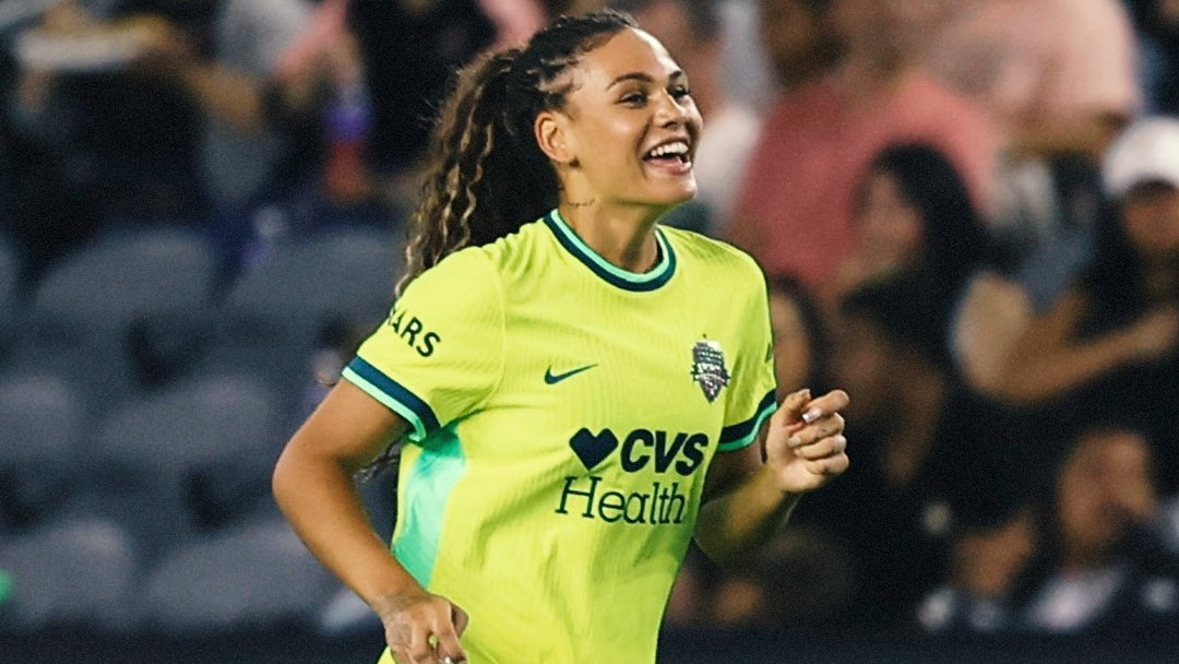 Trinity Rodman renova com Washington Spirit e passa a ter o maior salário do futebol feminino