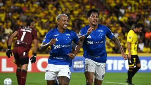 Cruzeiro vence Barcelona-EQU fora de casa em retorno a Libertadores após sete anos
