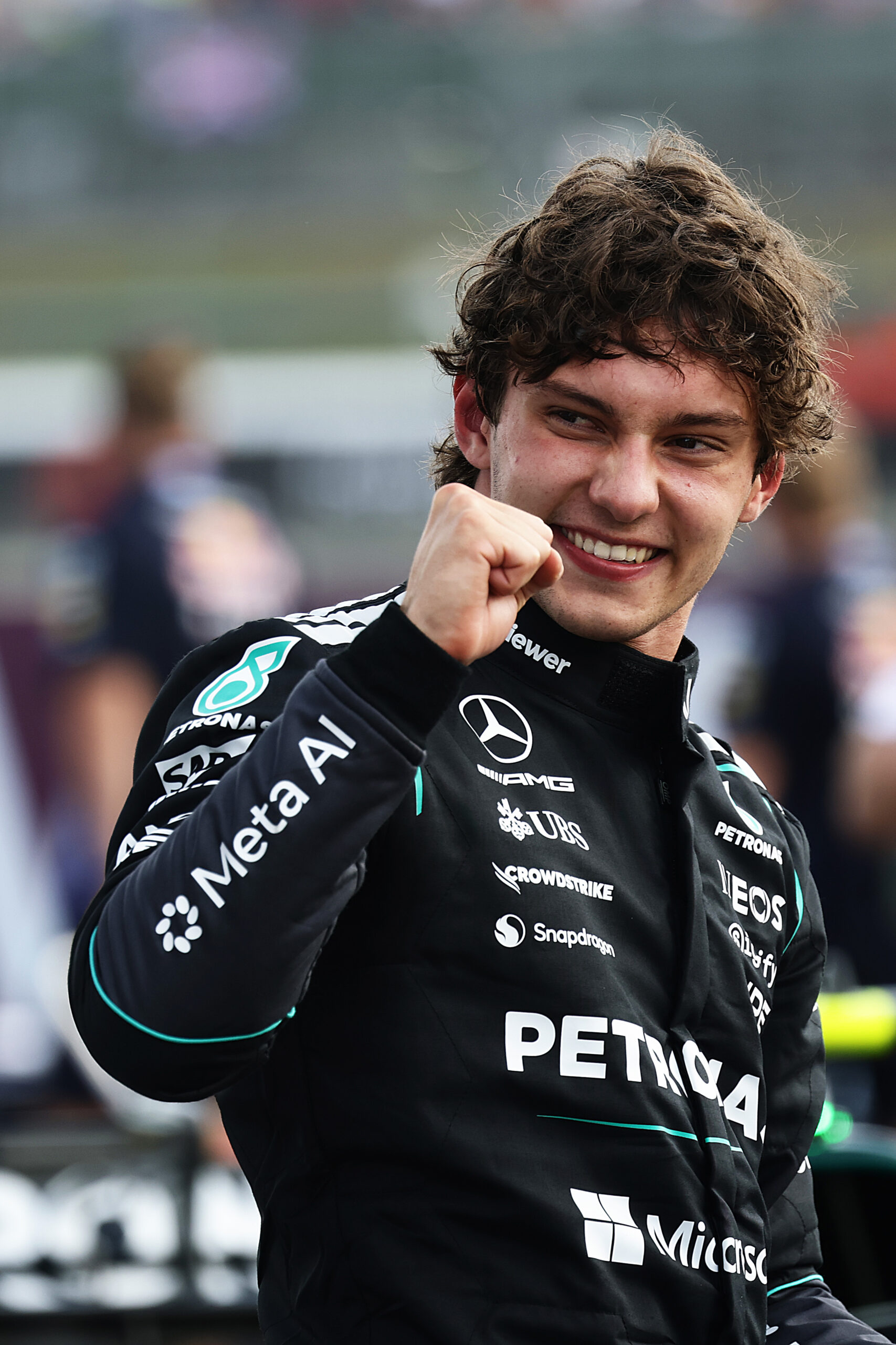 Antonelli garante a pole position do GP da Inglaterra de Fórmula 1