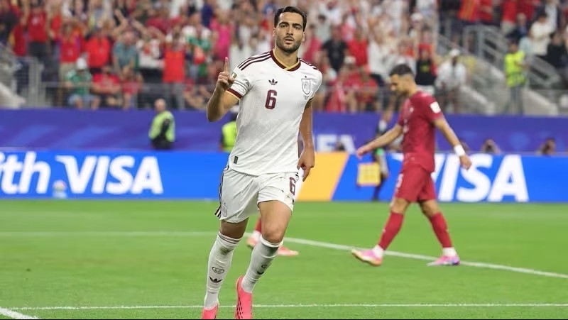 Espanha é premiada por volume de jogo, elimina Portugal e vai as quartas da Copa do Mundo