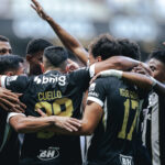 Tomás Cuello sendo o destaque da partida.