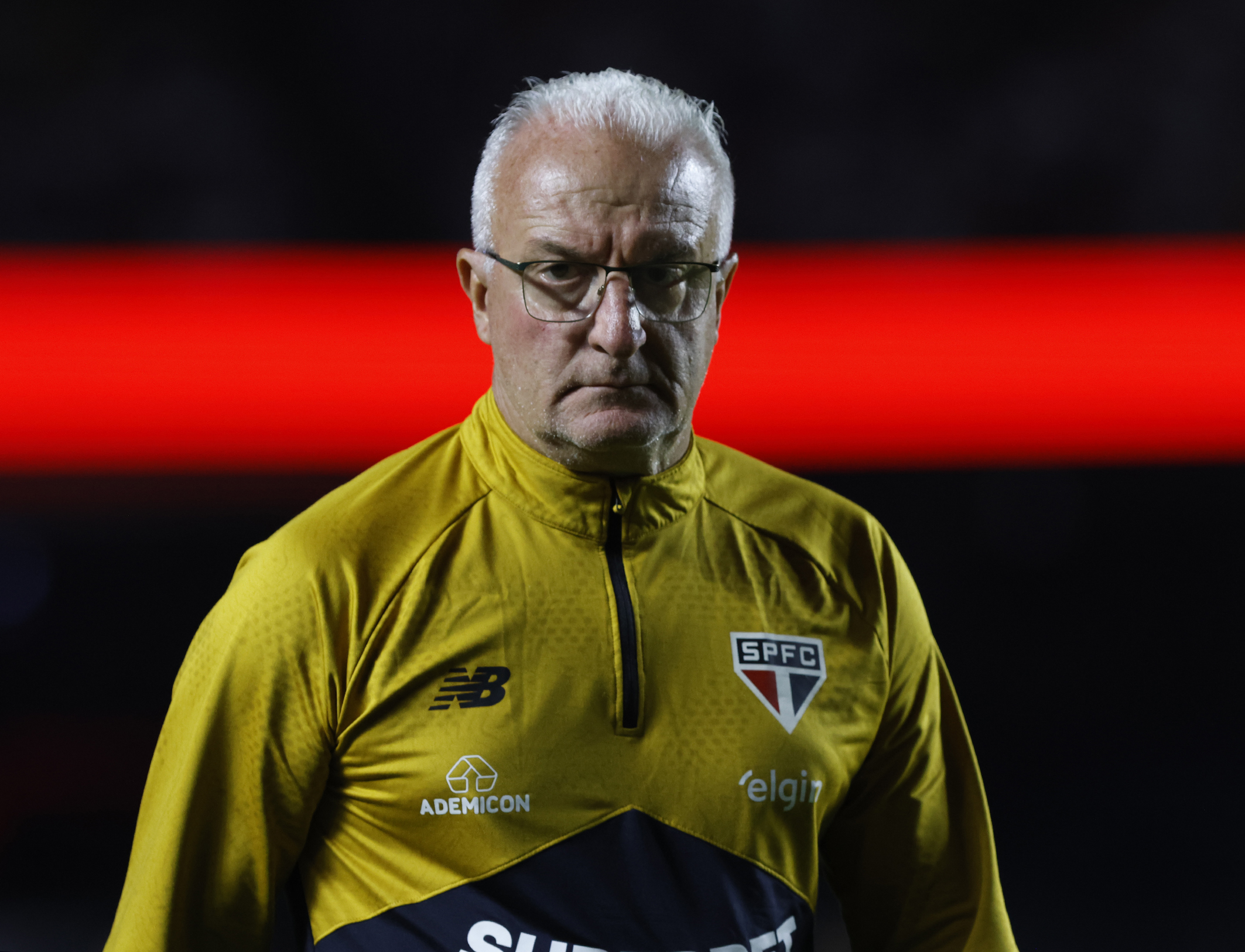 Dorival Jr. no jogo São Paulo x Bolívar
