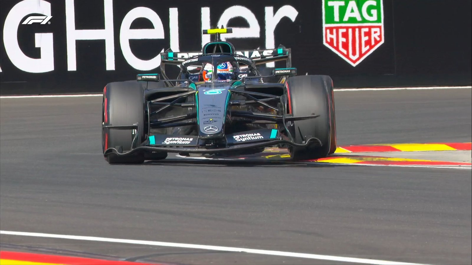 Kimi Antonelli lamenta perda da pole position do GP da Espanha, mesmo com "volta limpa" no fim